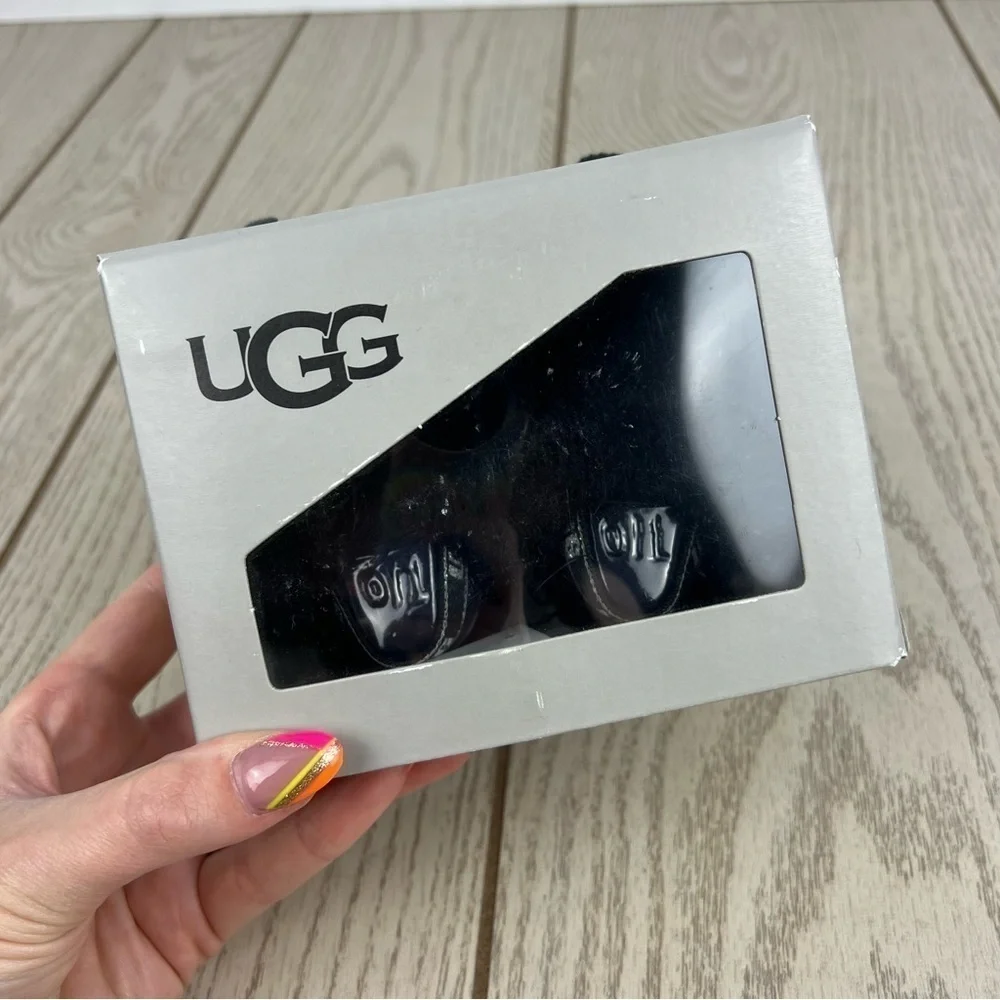 UGG new box